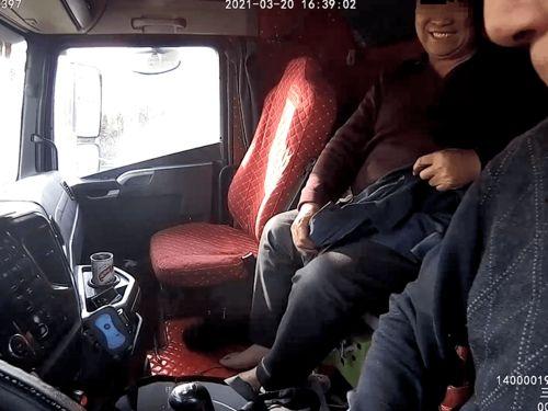 乌克兰富婆开国产车视频,奢华生活新选择