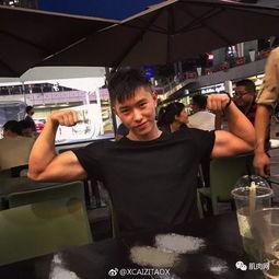 老外买国产小钢炮视频,老外视频体验评测